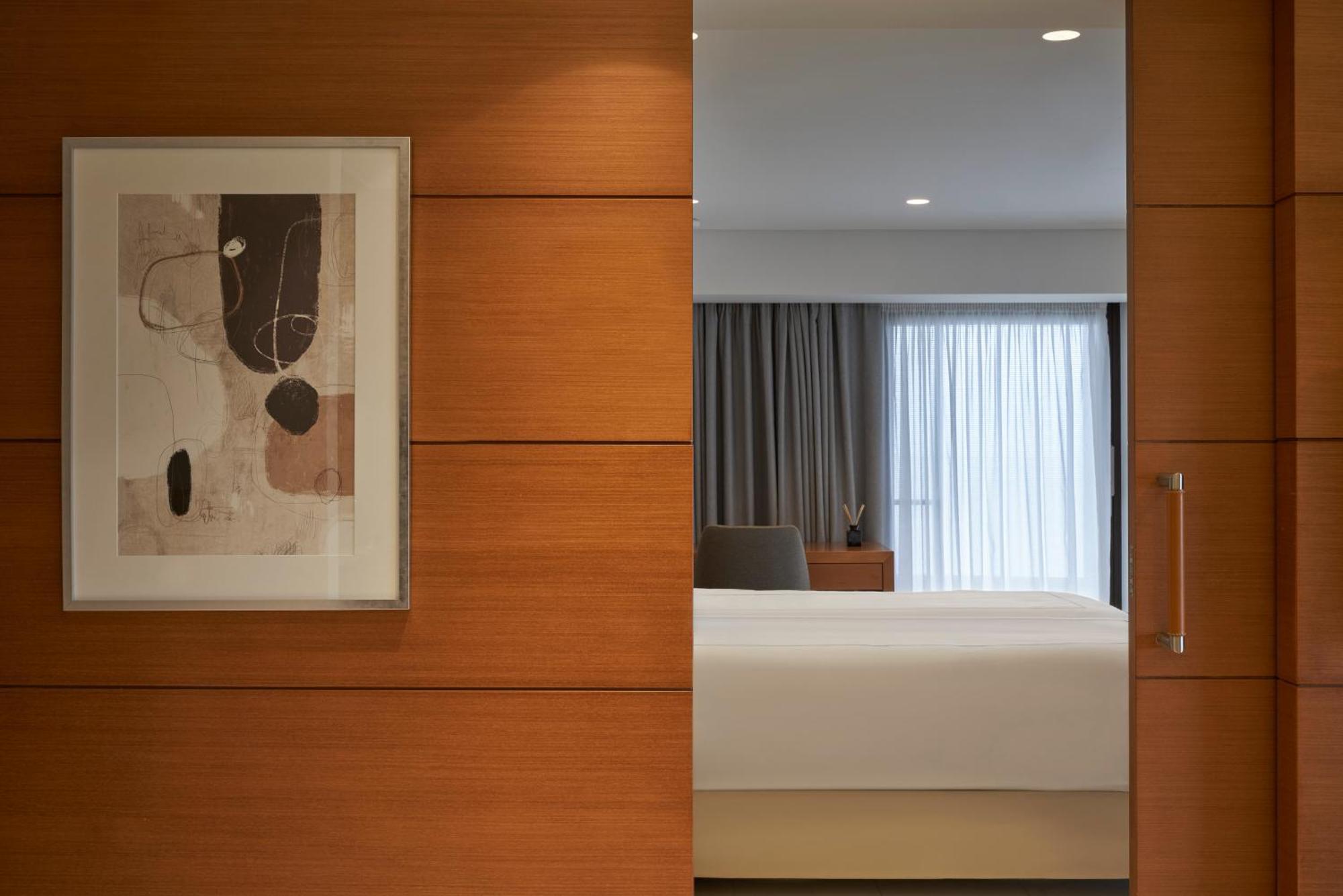 แบลล์วู ออน เดอะบีช สวีท Hotel Rhodes City ภายนอก รูปภาพ